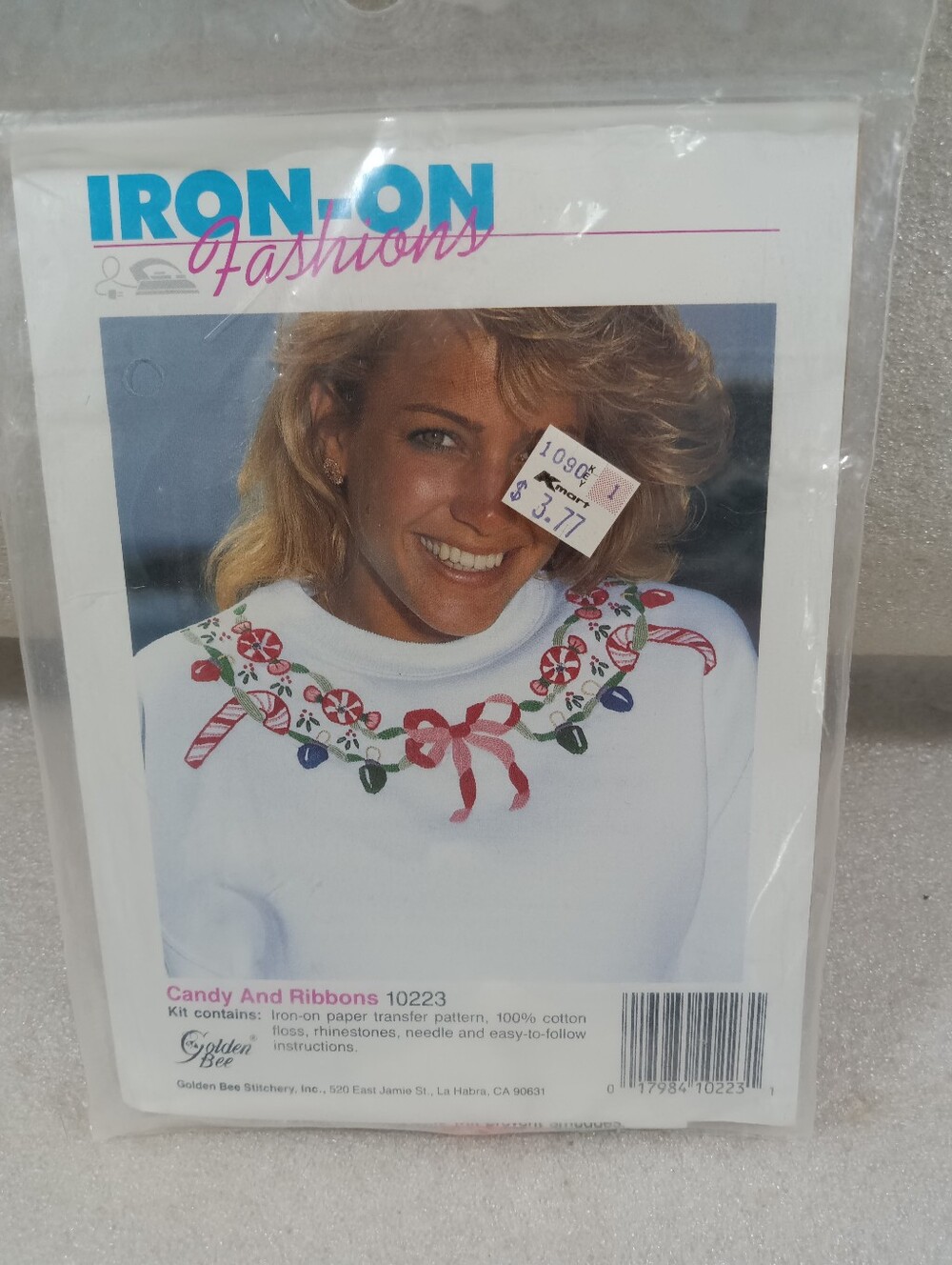 2 Vintage Golden Bee Holiday Iron On Bows Holly Candy Ribbon Cross Stitch Kit
